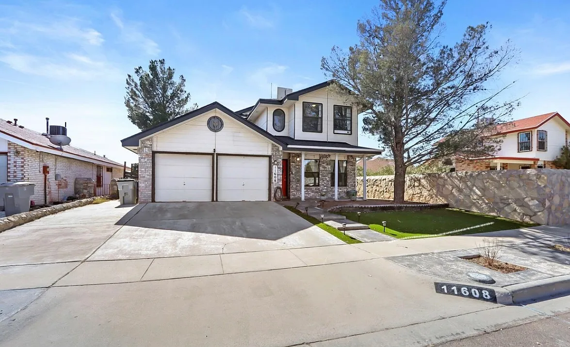 3 bed, 2.5 bath, 1548 sqft, $1,900 — Photo 2