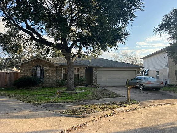3rd image of 20207 Sabal Palms Dr