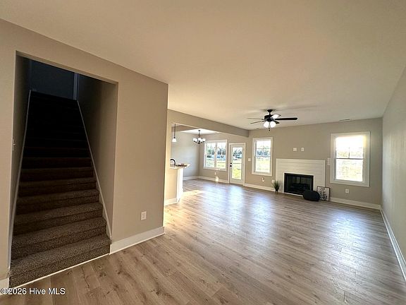 5th image of 165 Bay Valley Road