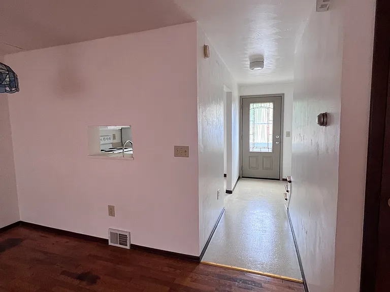 220 Orchard Hill Dr #B — Photo 26