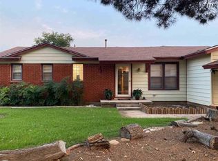 803 Van Horn St, Iowa Park, TX 76367