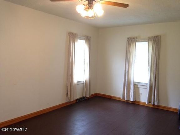 2nd image of 119 Hilltop Ln