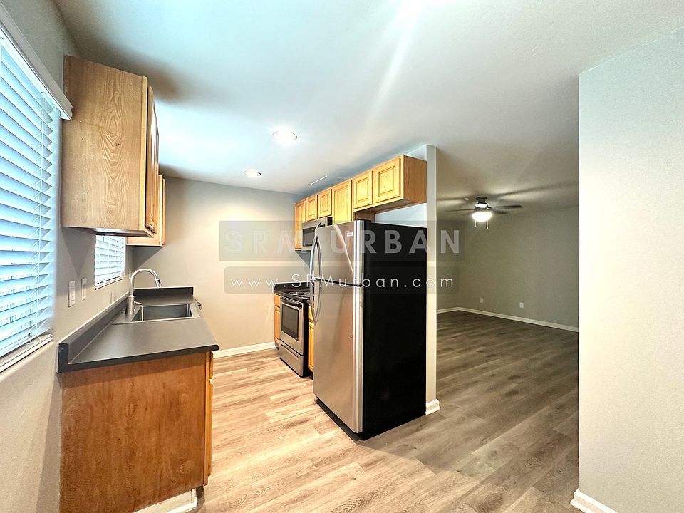 1st image of 4557 Iowa St APT 3