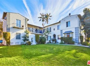 1138 S Bronson Ave, Los Angeles, CA 90019
