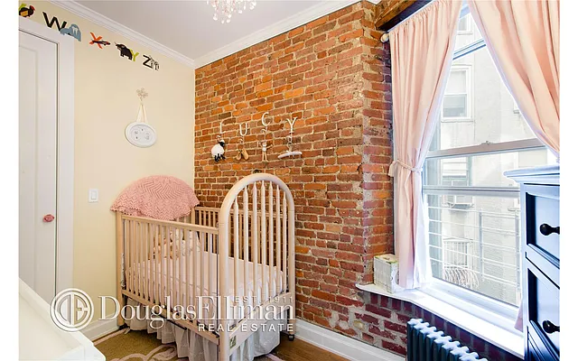 Sold by Douglas Elliman | media 12