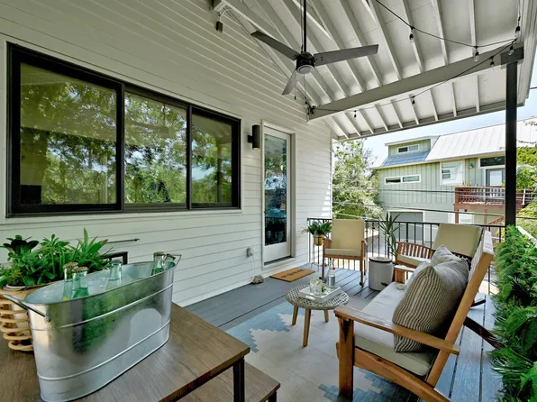 1105 E 9th St #2, Austin, TX 78702