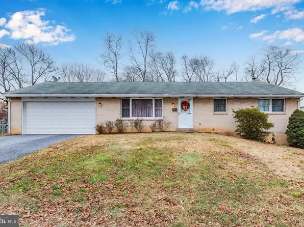44 Grant St, Enola, PA 17025