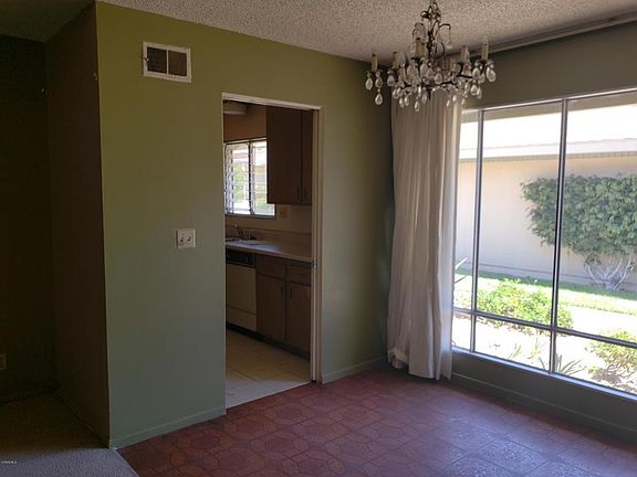 5th image of 2258 Camilar Dr