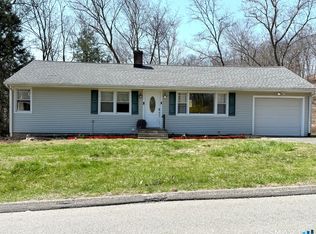 105 Long Mountain Rd, New Milford, CT 06776