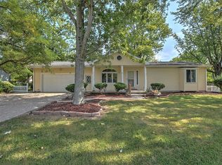 2120 S Richmond Rd, Decatur, IL 62521