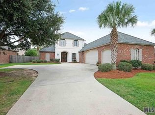 36460 Oak Park Ave, Prairieville, LA 70769