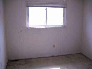 2nd image of 29111 Hemlock Dr