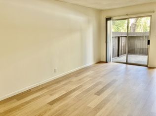 4254 W 5th St APT 2, Los Angeles, CA 90020