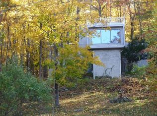 932 Cherry Ln, Vestal, NY 13850