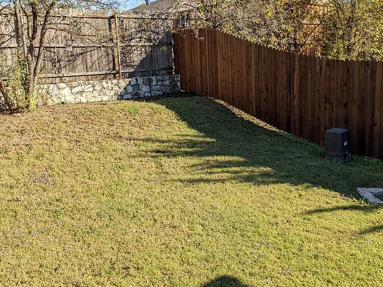 380 Woodgrove Dr #A — Photo 36