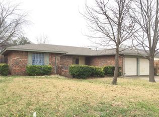 2909 Barrington Pl, Arlington, TX 76014