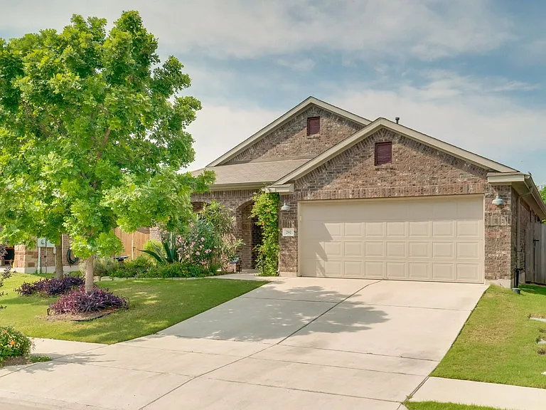 292 Strawberry Blonde Dr — Photo 1