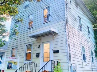 22 Lawn St, Providence, RI 02908