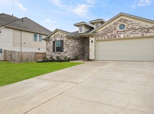 206 Little Dog Dr, Montgomery, TX 77356