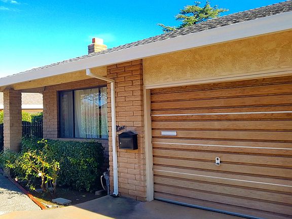 2nd image of 9 Cornell Cir
