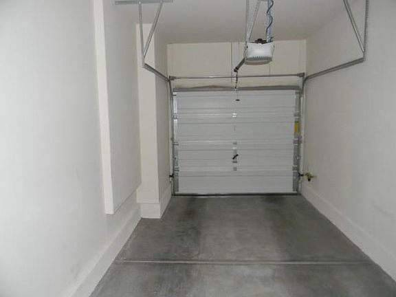 3rd image of 10132 Sunset Palisades Way Unit 101