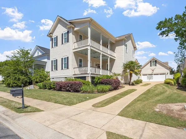 90 Ellen Cir, Clayton, NC 27527