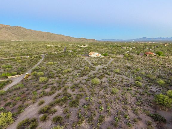 2nd image of 11800 E Pantano Trl