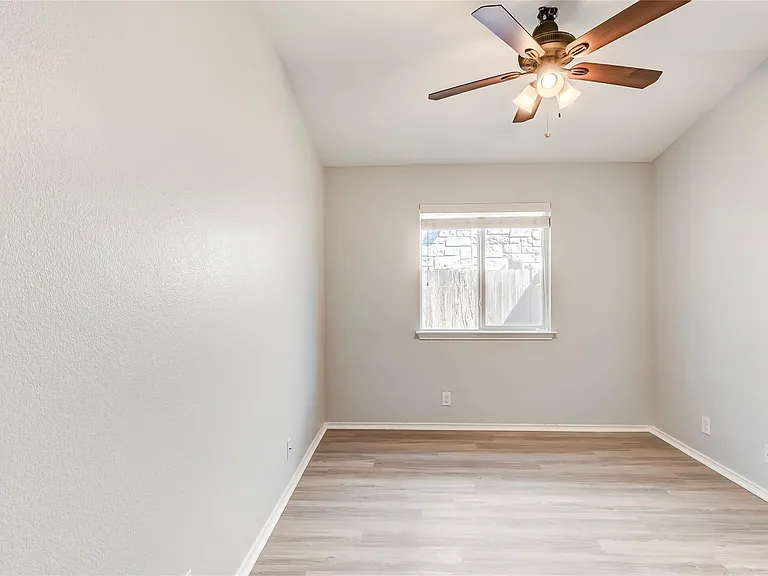 309 Riverine Way — Photo 29