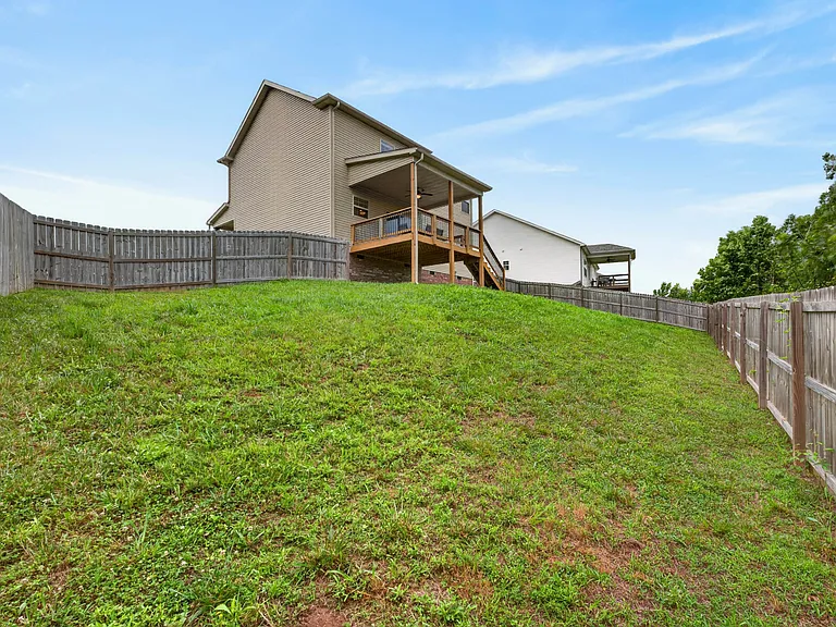 792 Crestone Ln — Photo 31