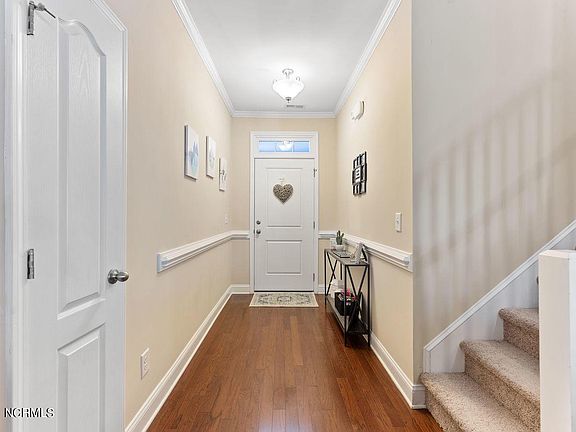 5th image of 6059 Willow Glen Dr
