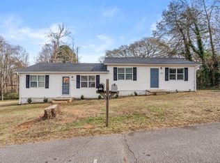 3030/3028 Benjamin Rd, Spartanburg, SC 29307