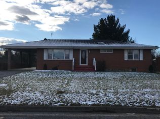 3620 High Acres Rd NW, Roanoke, VA 24017