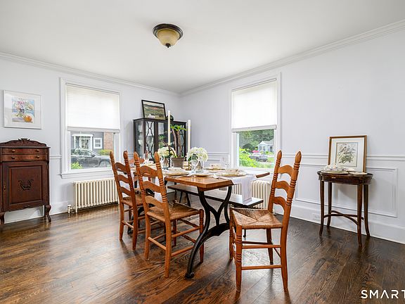 4th image of 162 Killian Avenue