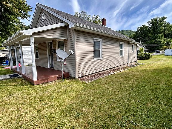 2nd image of 205 Carolina Ave