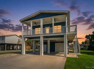 11303 W Fort Island Trl, Crystal River, FL 34429