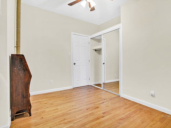 5th image of 21-27 33rd St APT 1