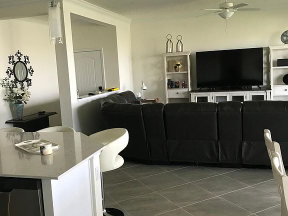 4th image of 11797 Grand Belvedere Way #101