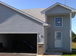 804 Shady Ridge Ln, Braham, MN 55006