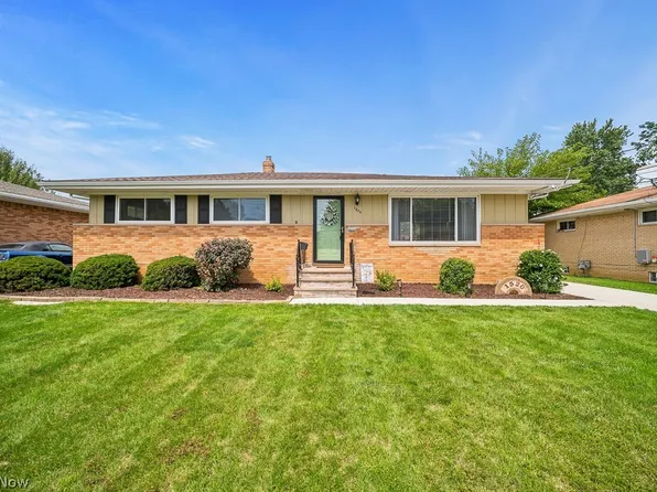 1520 David Ave, Parma, OH 44134