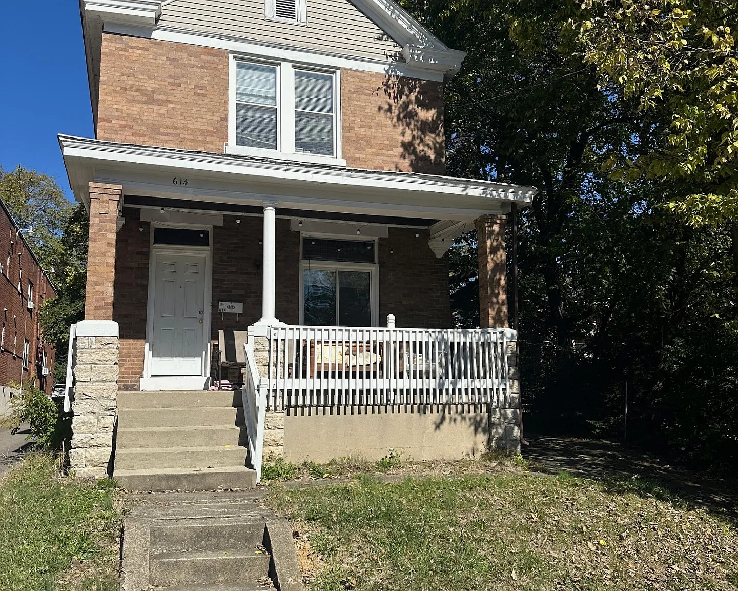 4 bed, 1800 sqft, $3,200 — Photo 1