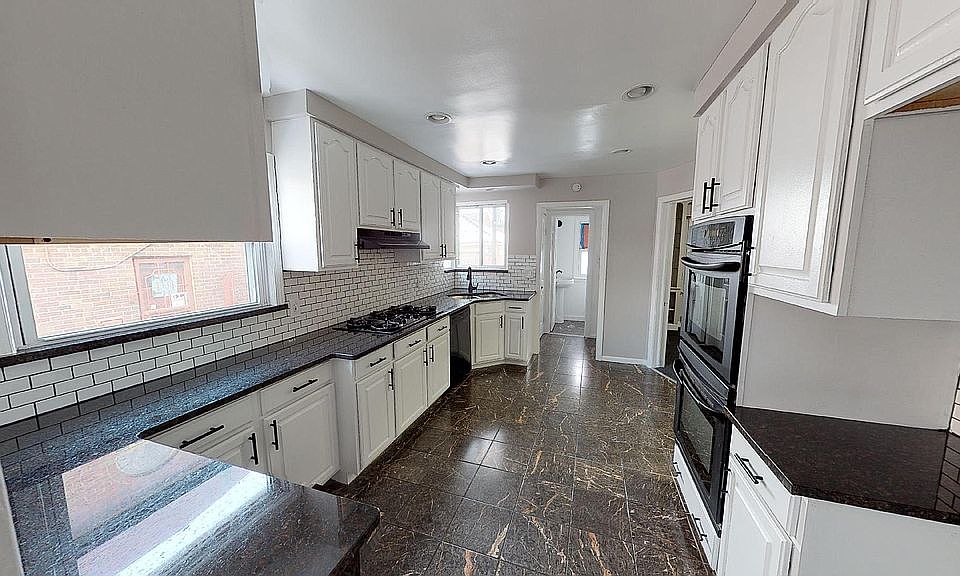 2nd image of 5063 W Outer Dr