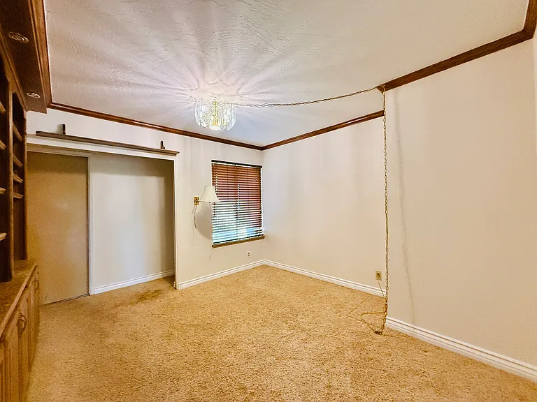 1510 Hallgreen Dr — Photo 26