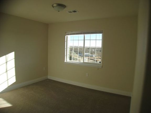 5th image of 210 Montalto Dr Unit B