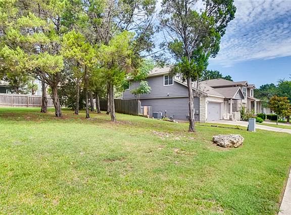 2nd image of 10213 Maydelle Dr #270