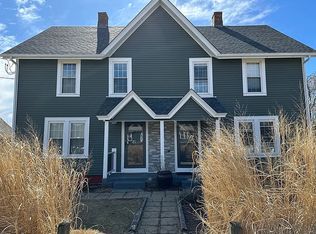 32 Walnut St #A, Gill, MA 01354
