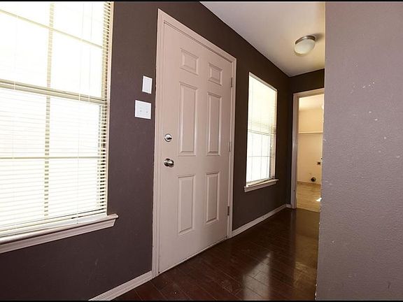 5th image of 4033 Hueco Valley Dr