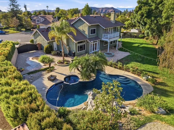 385 Forelock Ct, Simi Valley, CA 93065
