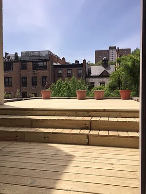 Rented by City Connections Realty | media 27