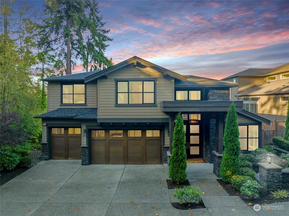 9928 SE 7th Court, Bellevue, WA 98004