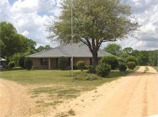 91 Horseshoe Rd, Tylertown, MS 39667